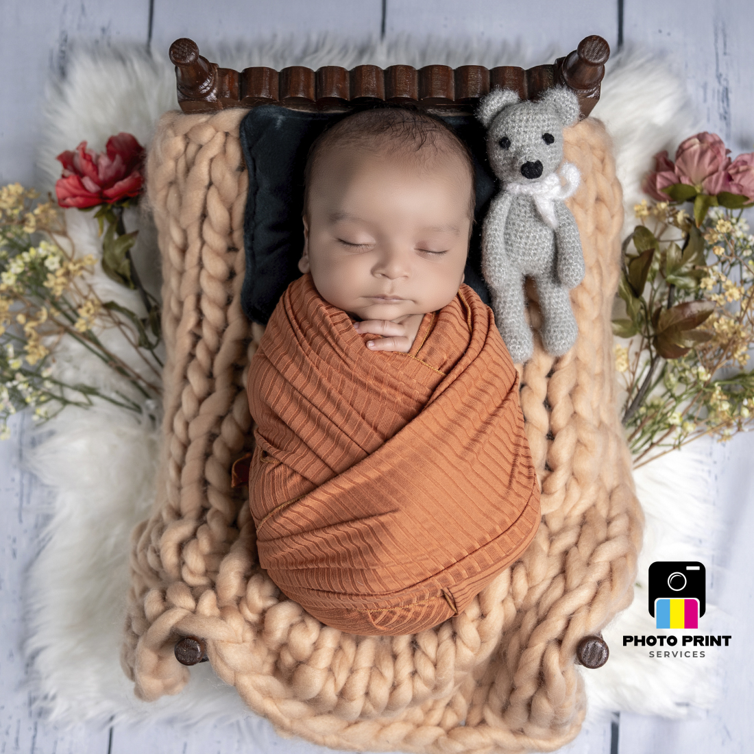 Posed Newborn Basic Photography Package